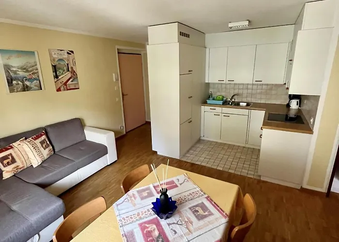 스위스 슈틸르 2*